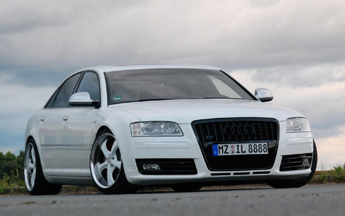Audi S8